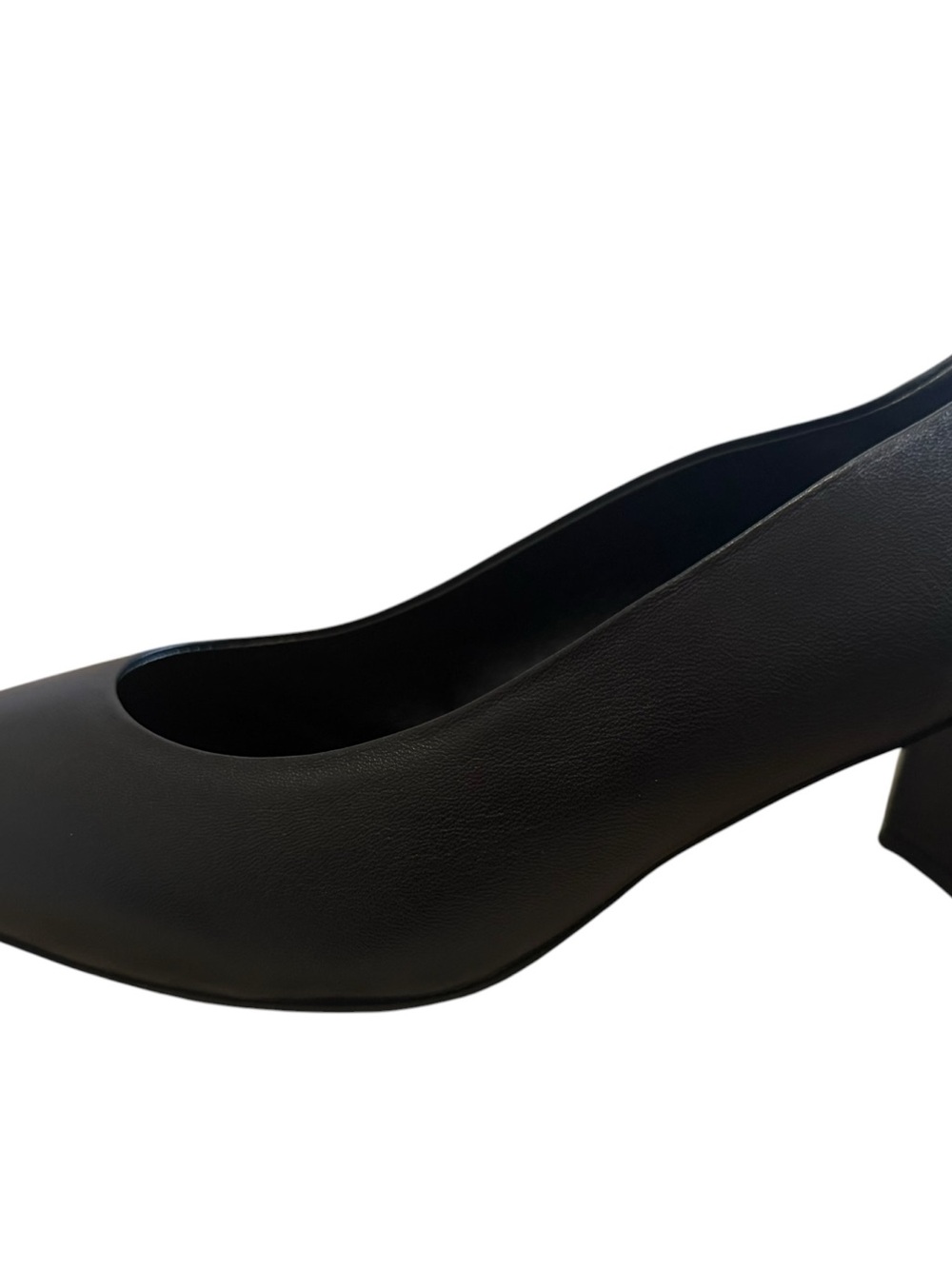 AGL Black Leather Pointed Toe Block Heel Slingback Pumps Size 40 | like new! - Picture 10 of 12